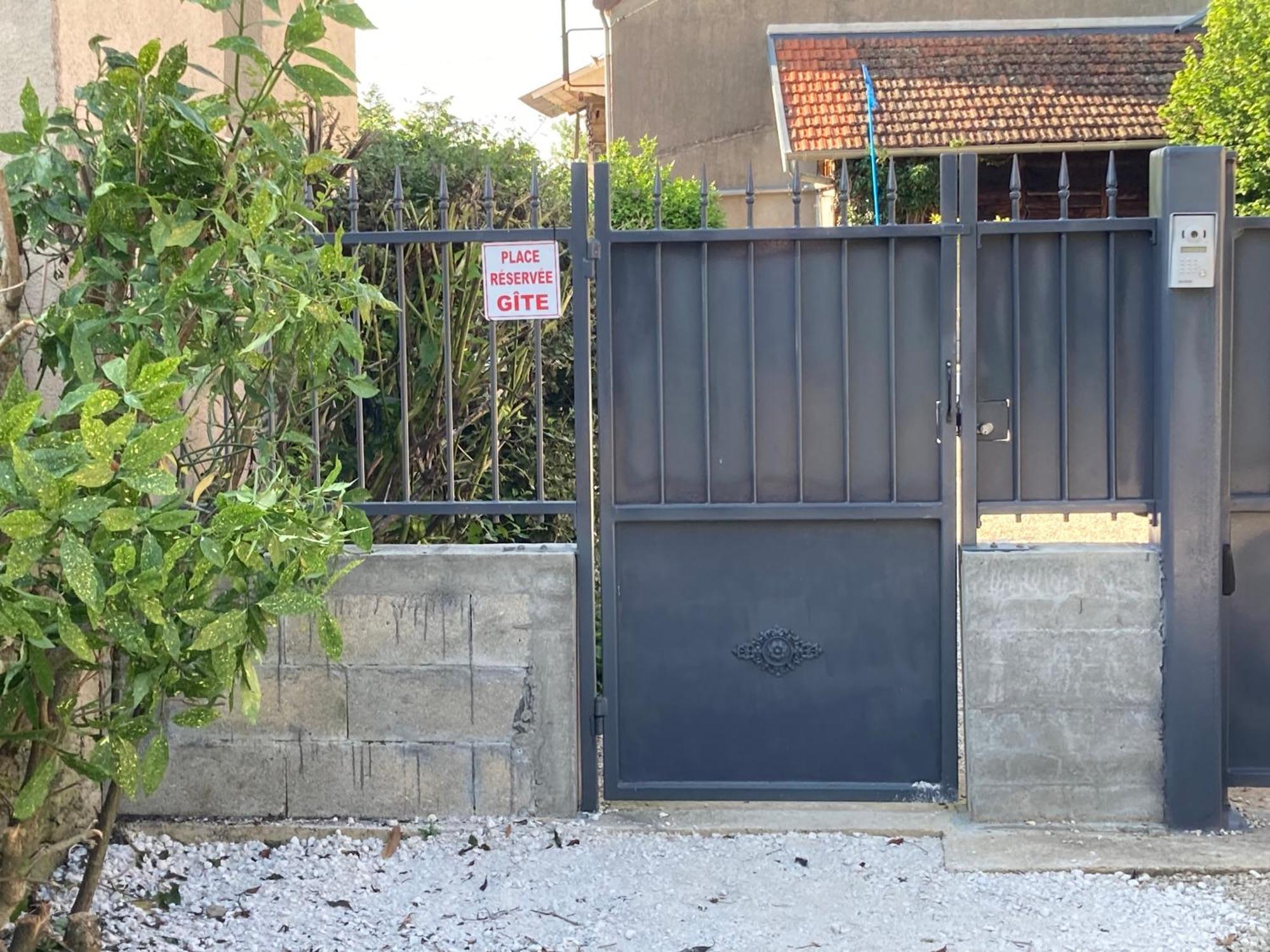 Gite Des Bons Voisins Marigny-le-Cahouet Dış mekan fotoğraf