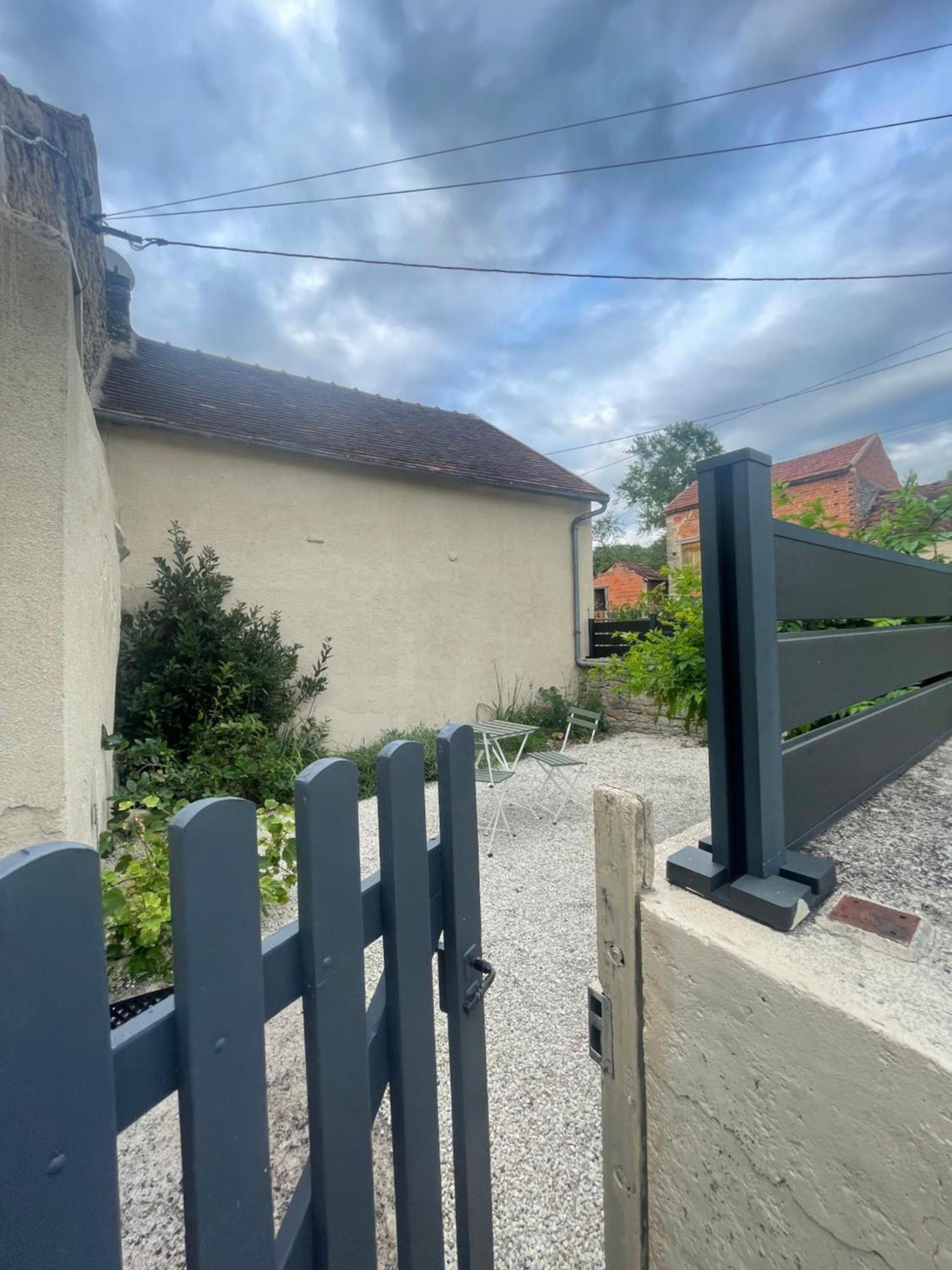 Gite Des Bons Voisins Marigny-le-Cahouet Dış mekan fotoğraf